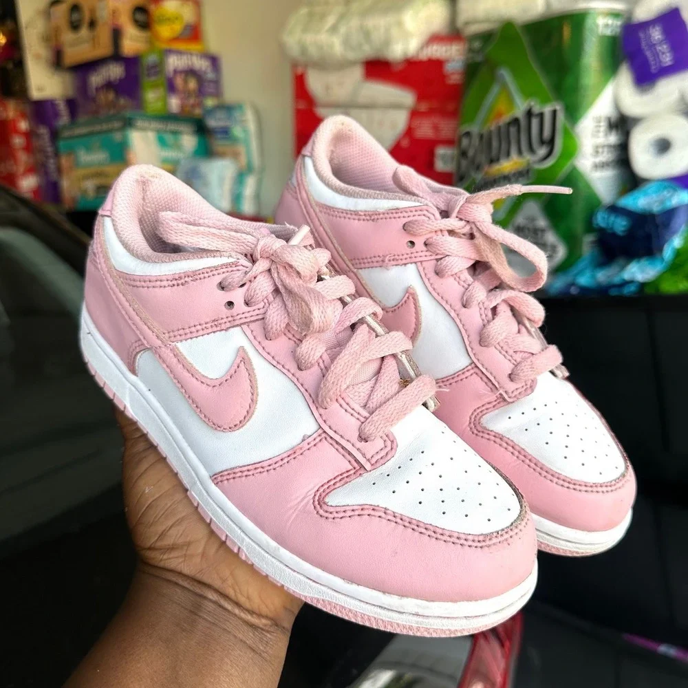 Nike Dunk Low Little Kids Athletic Shoes Size 2.5Y White Medium Soft Pink